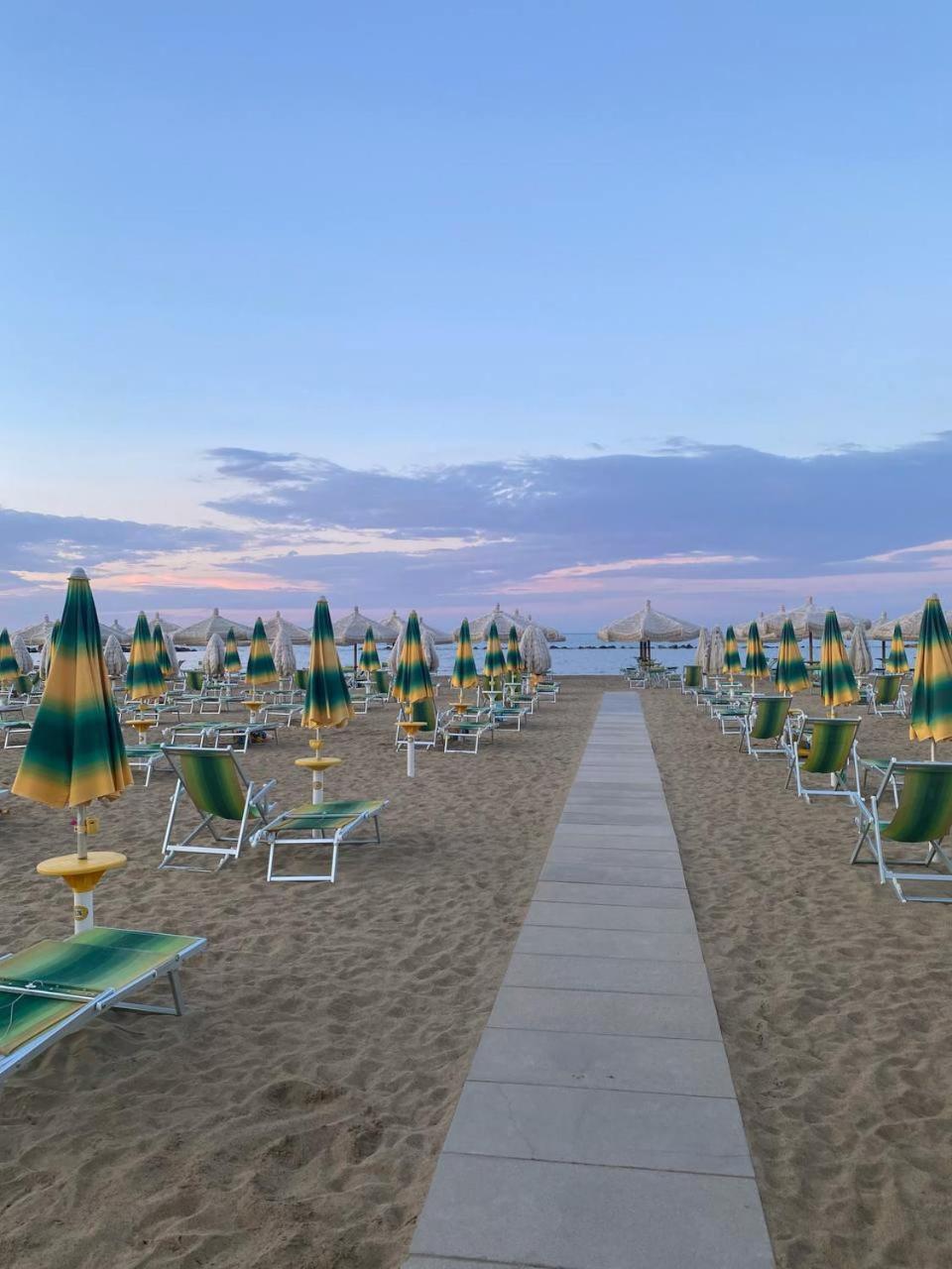 Appartamento Anna Montesilvano Marina Dış mekan fotoğraf